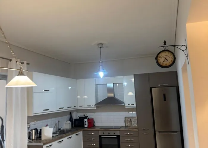 Апартаменты Home Resort Каламата